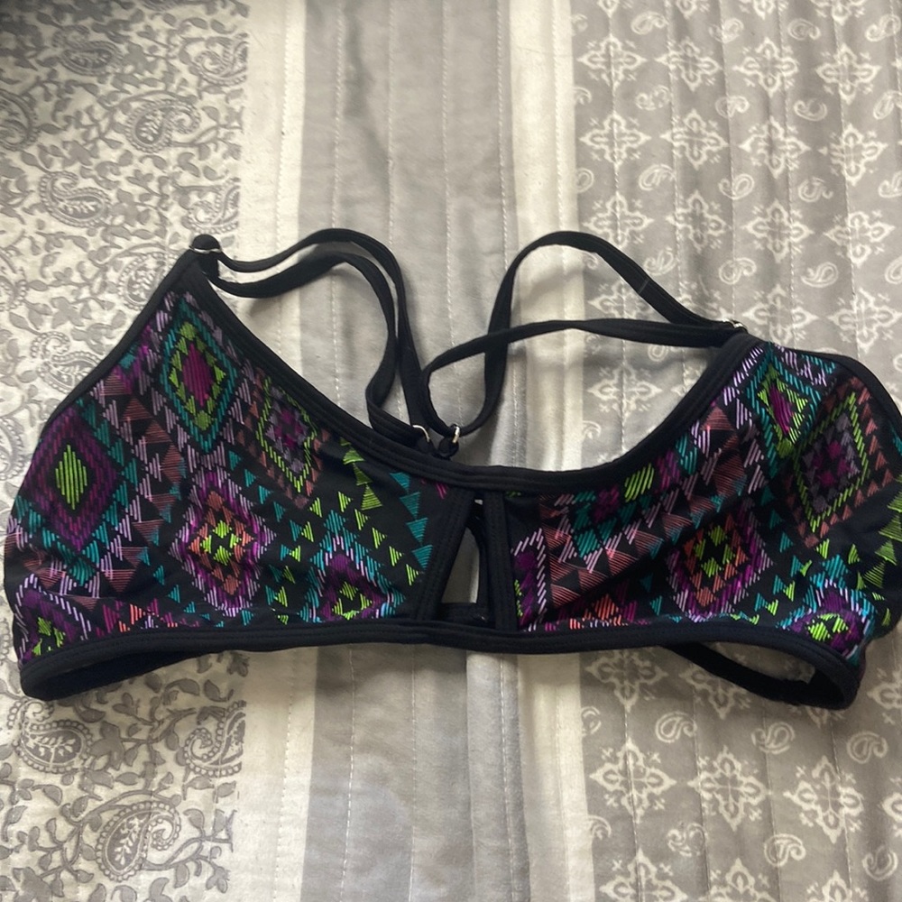 random bathing suit too. only been worn once tho. Either SMALL OR MEDIUM.